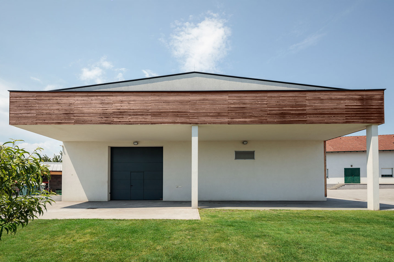 Funktionaler Bau mit Holz