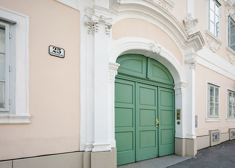 Historische Fassade im Denkmalschutz